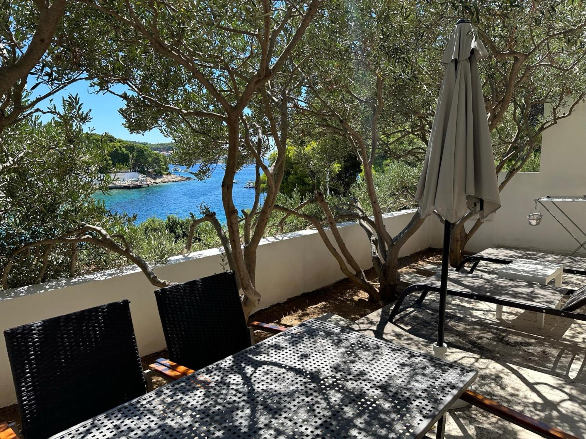 Villa Hosta Apartments Hvar Town Exteriör bild