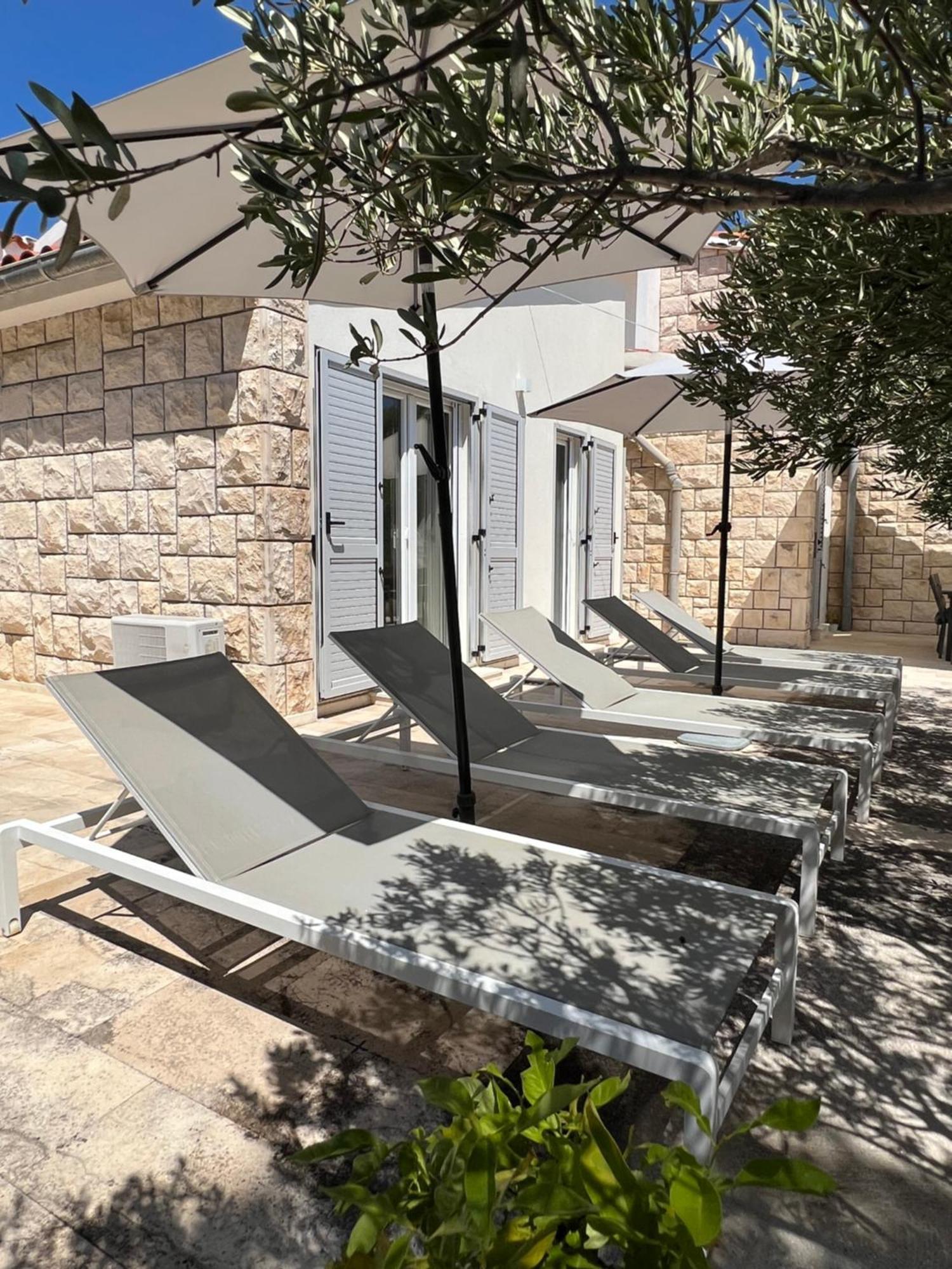 Villa Hosta Apartments Hvar Town Exteriör bild