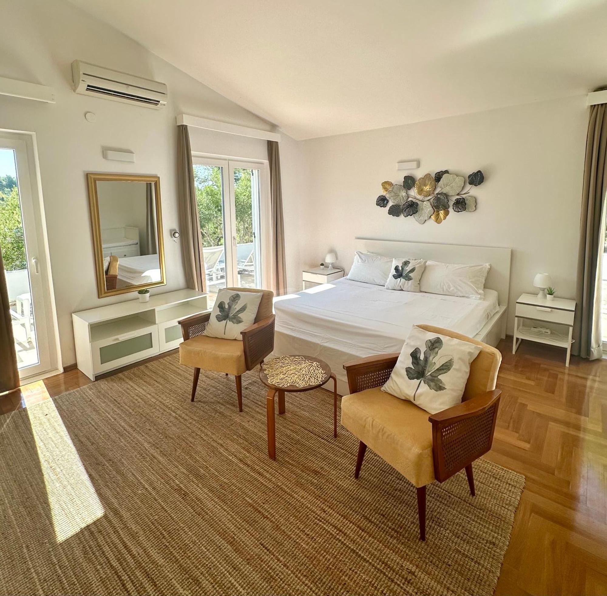 Villa Hosta Apartments Hvar Town Exteriör bild