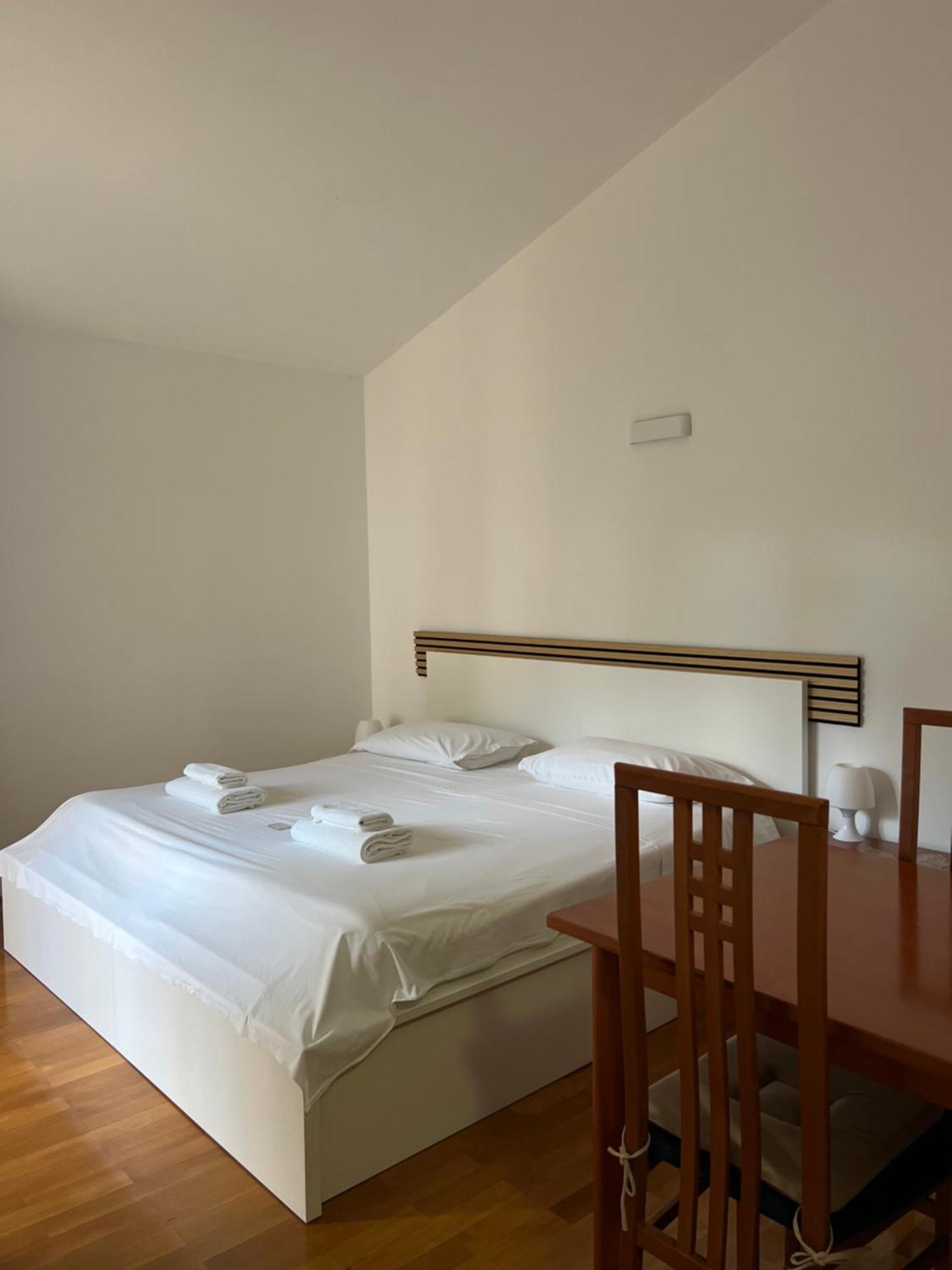 Villa Hosta Apartments Hvar Town Exteriör bild